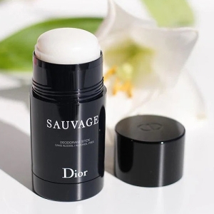 Parfümös kozmetikumok Dior Sauvage
