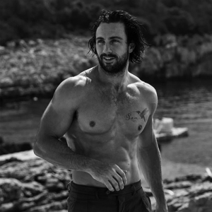 Férfi parfüm Giorgio Armani Acqua di Giò Profondo