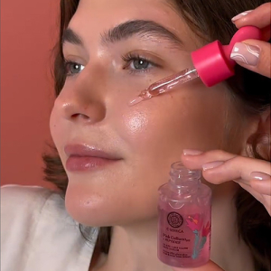 Arcápolás Natura Siberica C-Berrica Pink Calluna