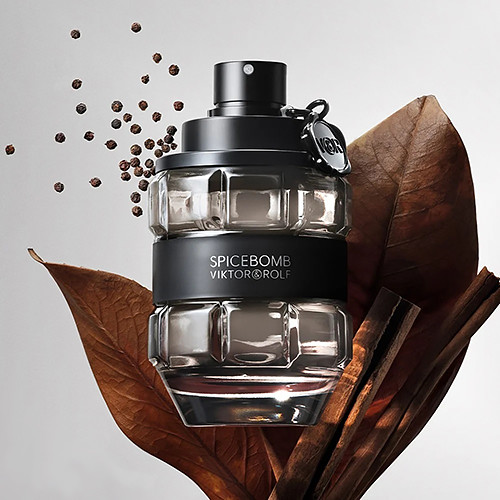 Férfi parfüm Viktor & Rolf Spicebomb