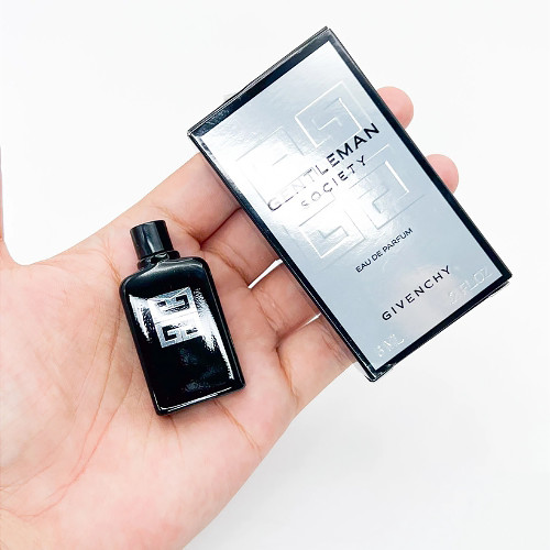 Különleges kiszerelések Givenchy Gentleman Society