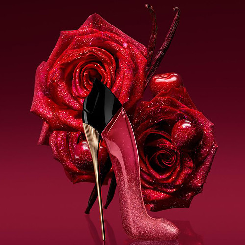 Női parfüm Carolina Herrera Very Good Girl Glam
