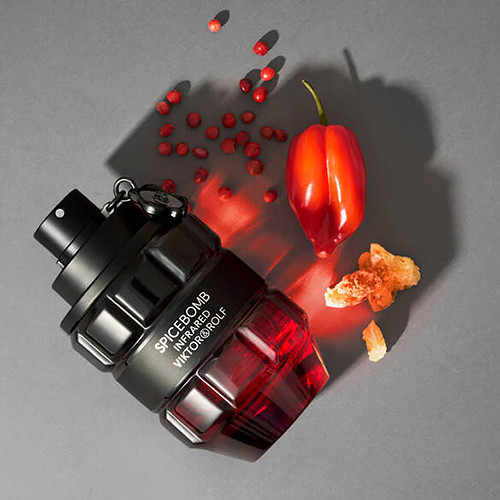 Férfi parfüm Viktor & Rolf Spicebomb Infrared