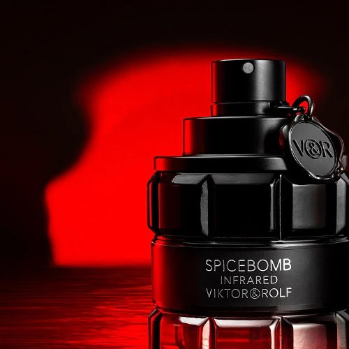 Férfi parfüm Viktor & Rolf Spicebomb Infrared